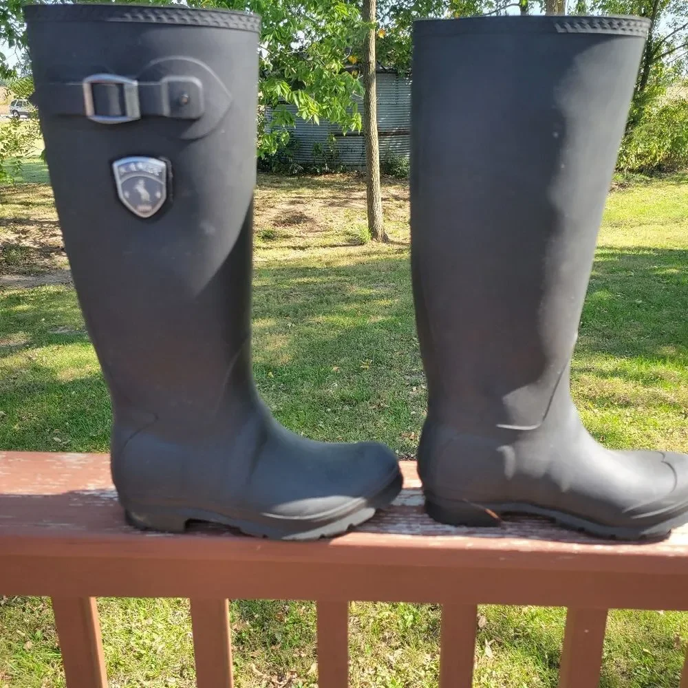 Kamik Jennifer Women's Black Waterproof Round Toe Knee High Rain Boots Size 7